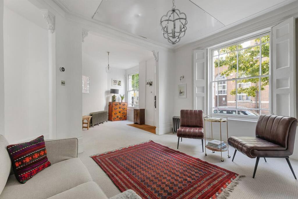 Apartamento Family House Up To 8ppl With Rooftop Terrace Londres