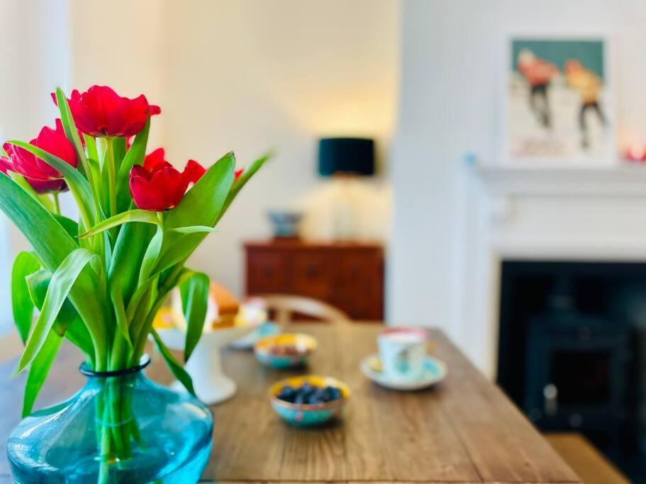 Family House Up To 8ppl With Rooftop Terrace Apartamento