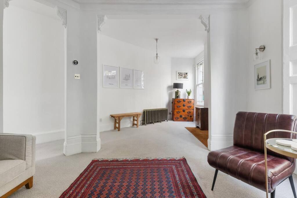 Family House Up To 8ppl With Rooftop Terrace Londres